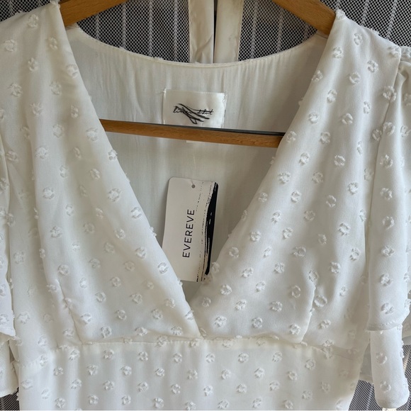 NWT Evereve Line & Dot white maxi dress with flutter sleeves - Picture 7 of 16